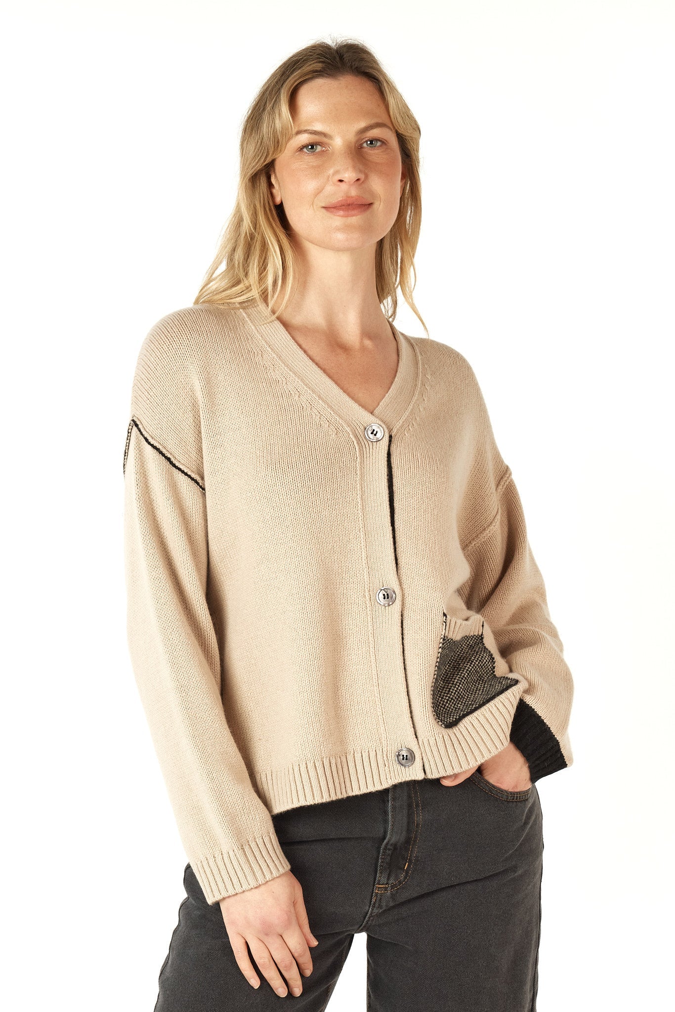Birdseye Pocket Cardi in Barley