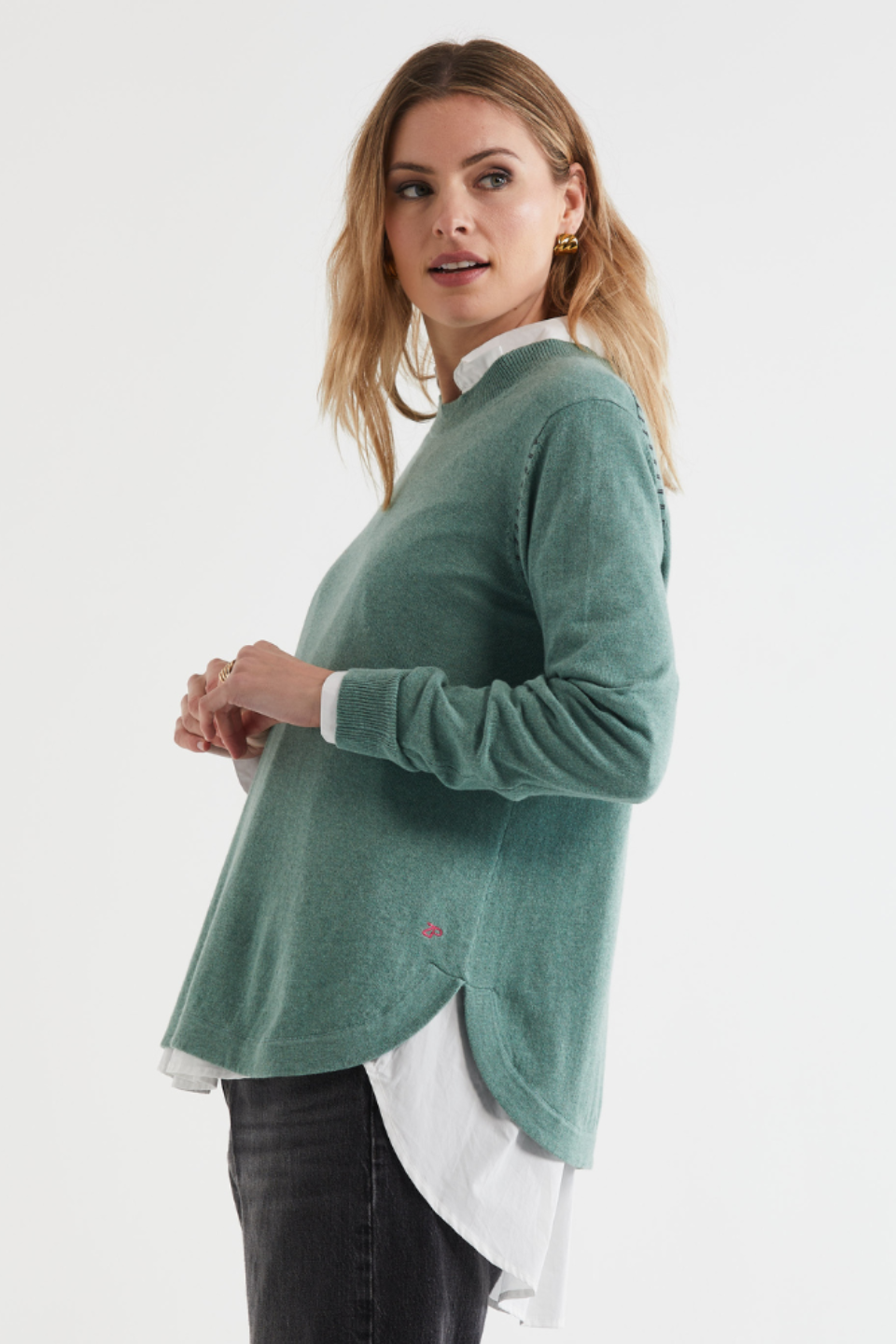 Essential Shirt Buton in Moss