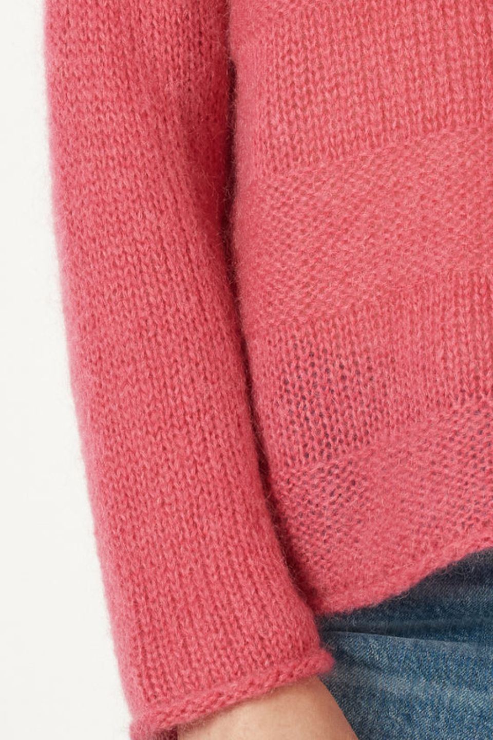 Mohair V-Neck in Rouge