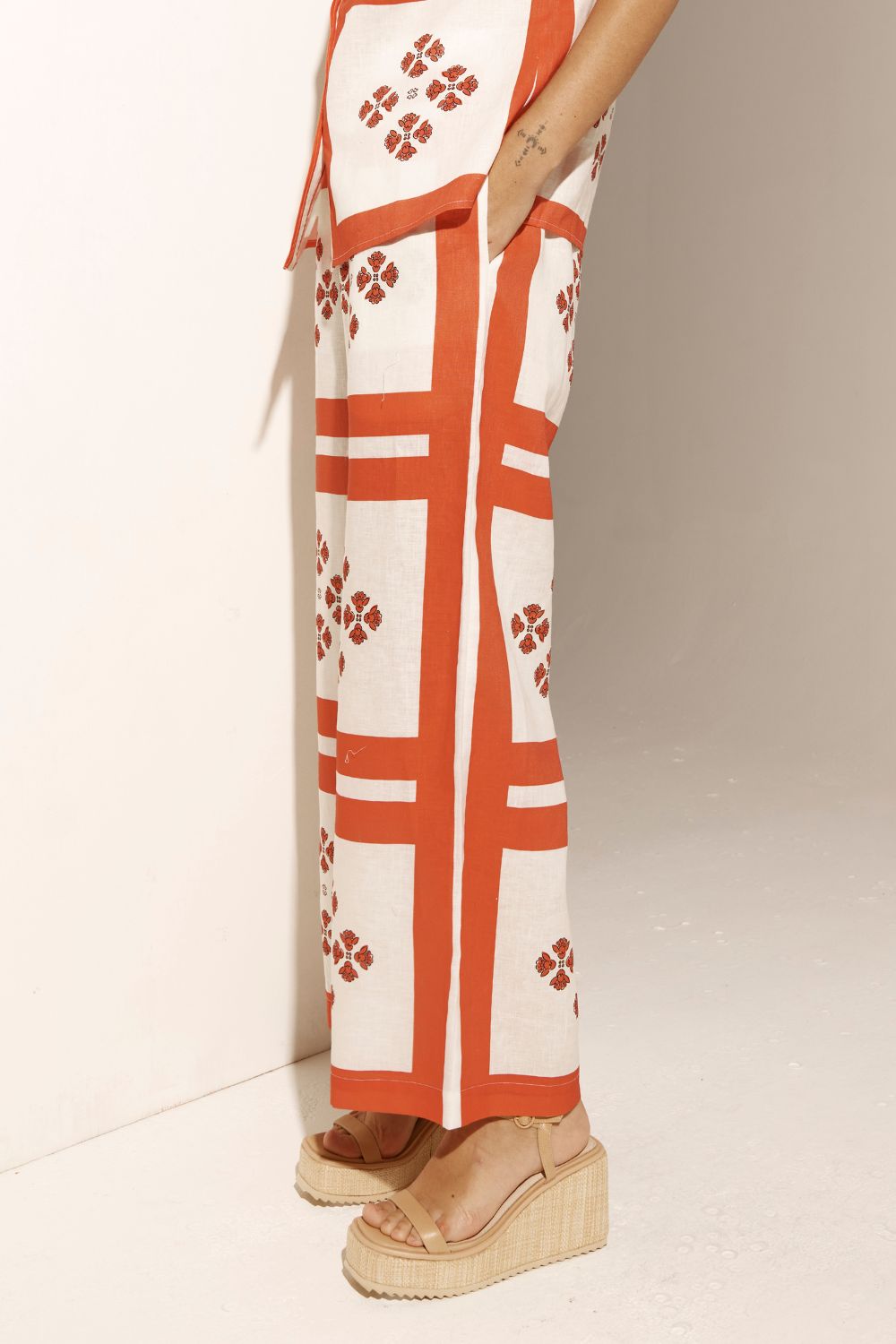Breeze Pant Tamarillo Scarf