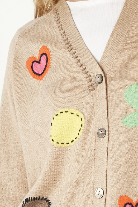 Happy Cardi in Oat