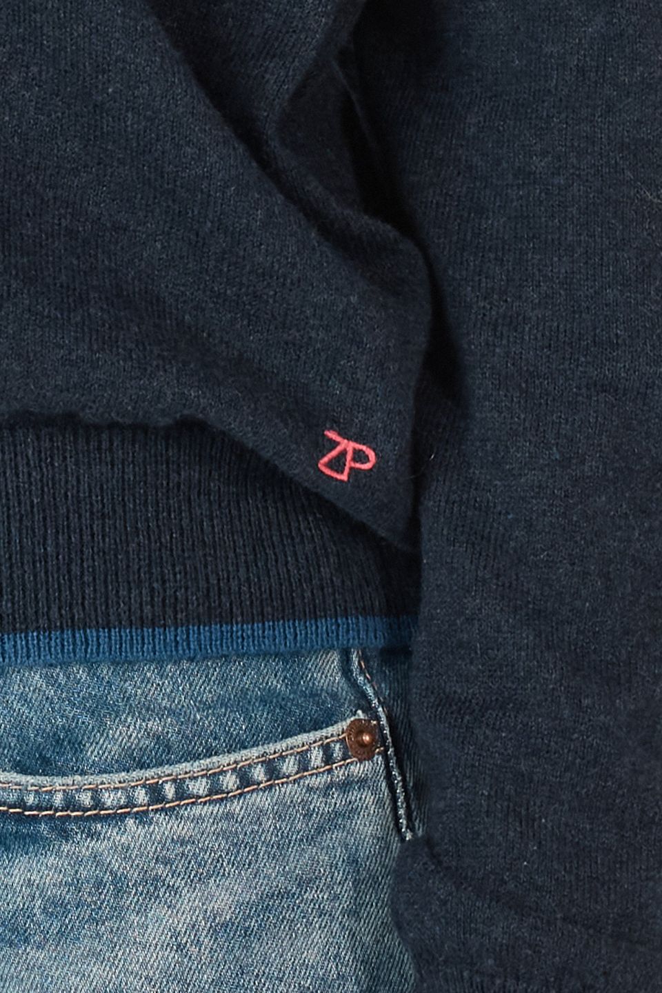 Essential V Cardi in Denim