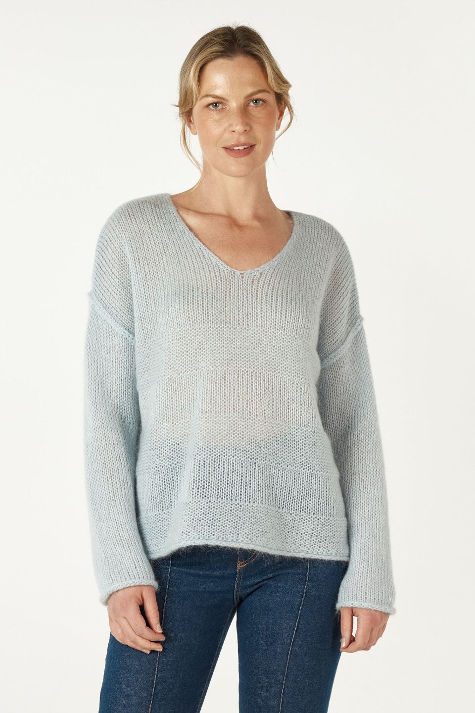 Mohair V-Neck in Fossil
