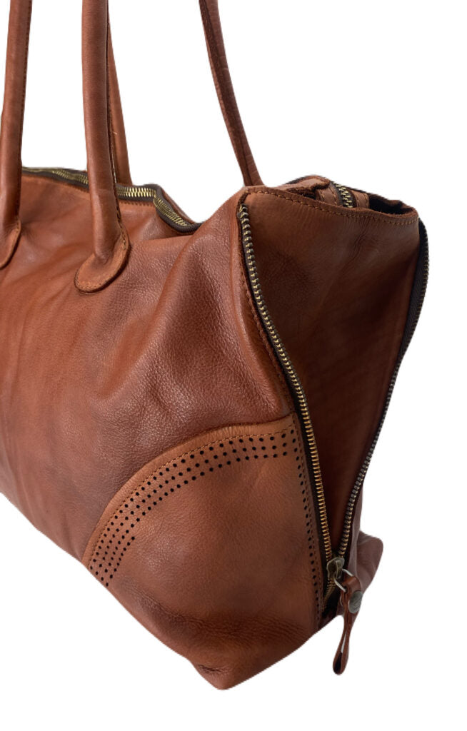 Palila Shoulder Bag Cognac