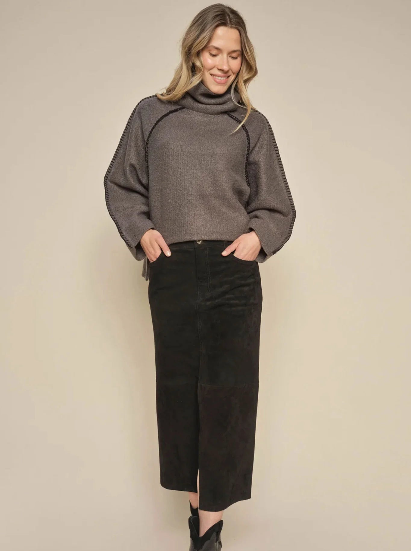 Caja Long Sleeve Sweatshirt Shark Skin