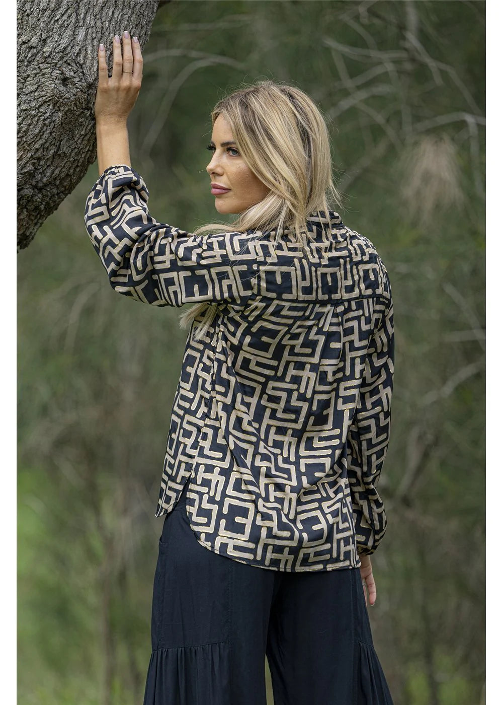 Geo Long Sleeve Blouse