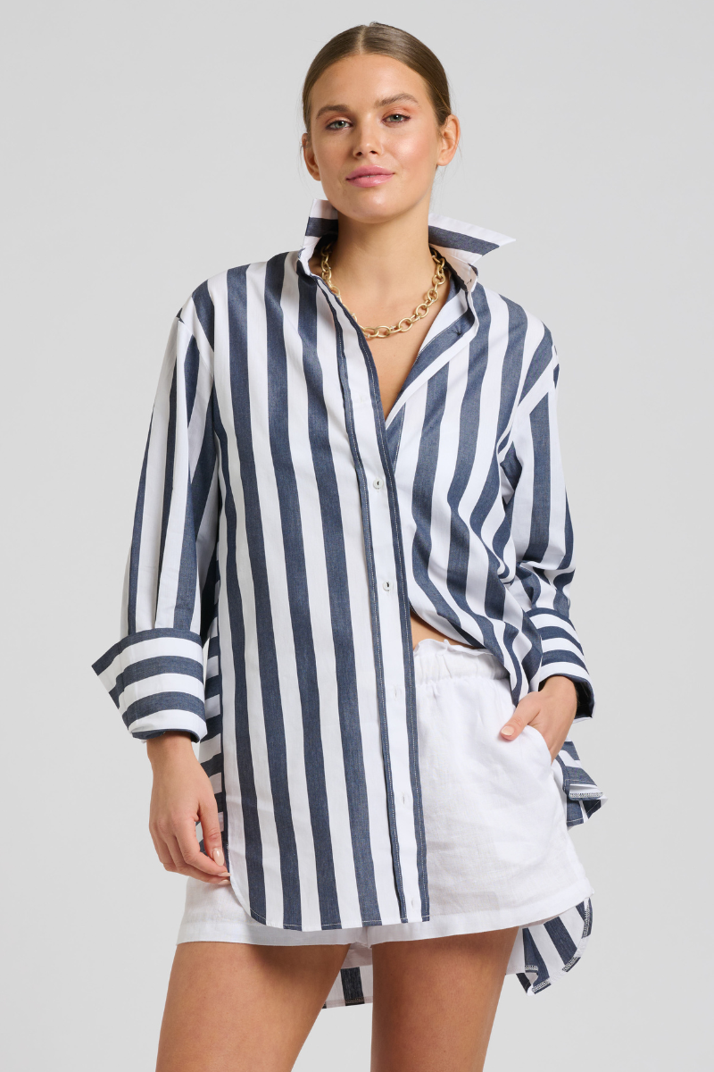 Andrea Oversized Boyfriend Shirt Navy