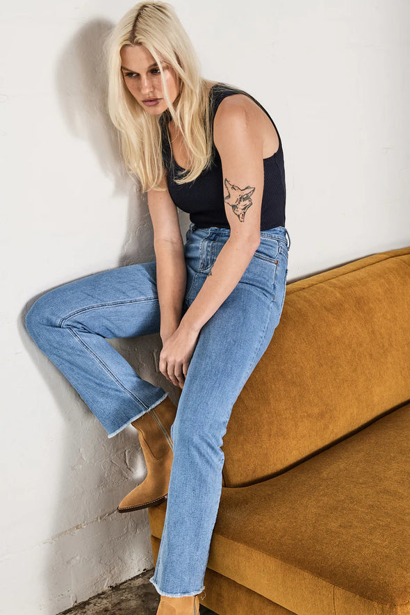 Vacay Jean Raw Hem 70s Blue