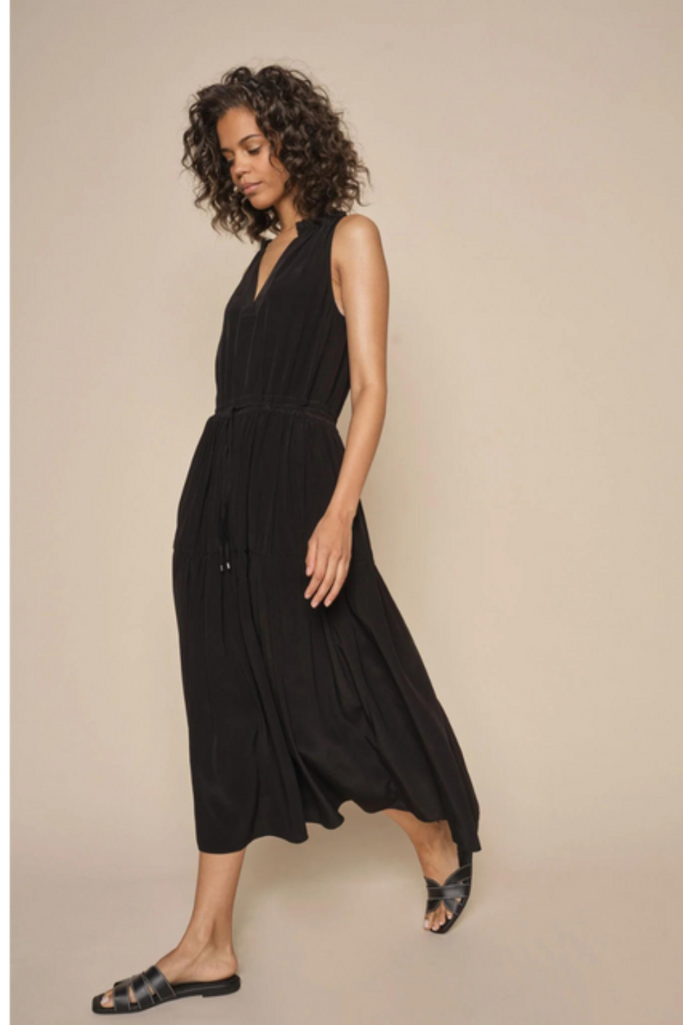 Sabri Short Sleeve Solida Dress Black