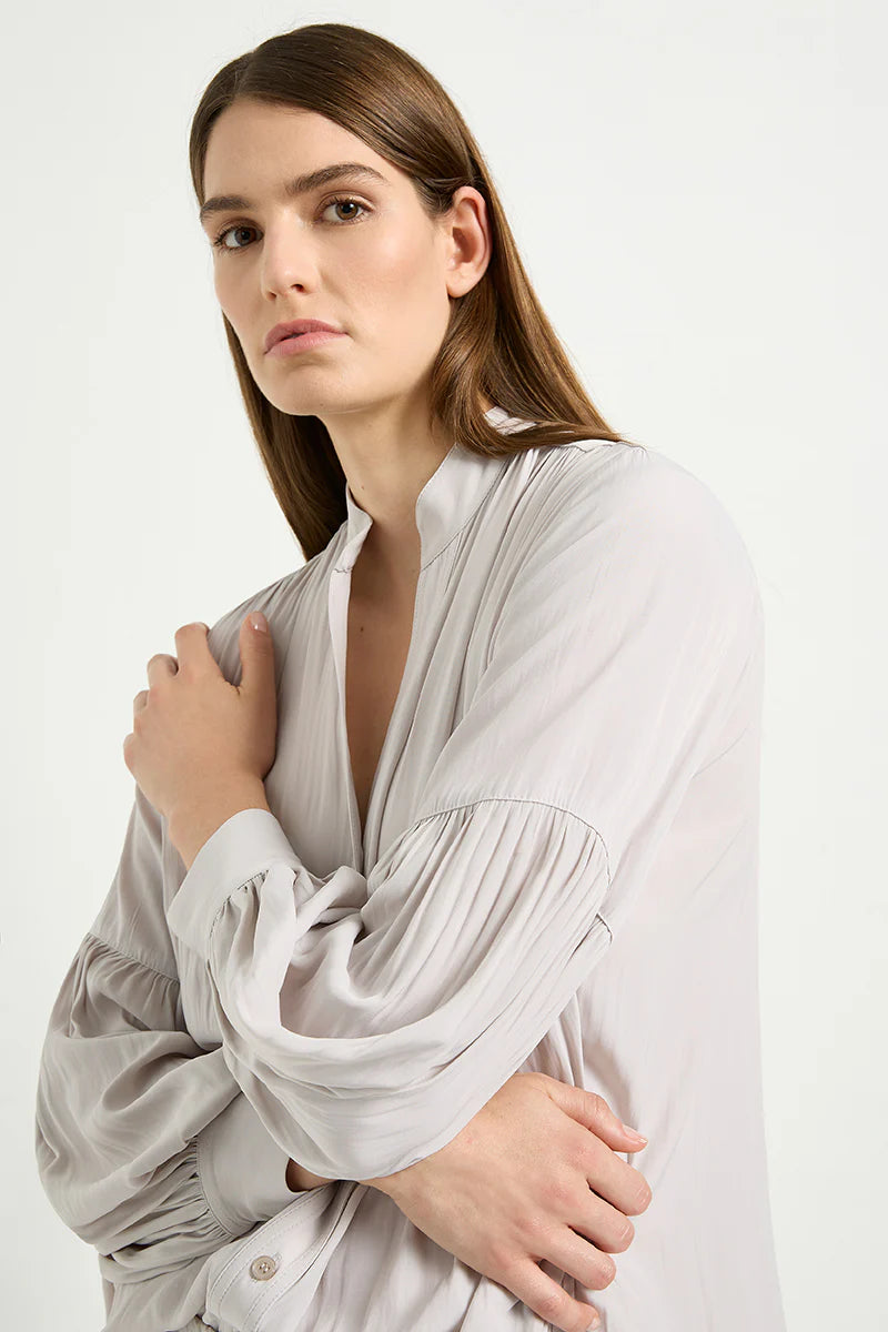Meridian Blouse Doe