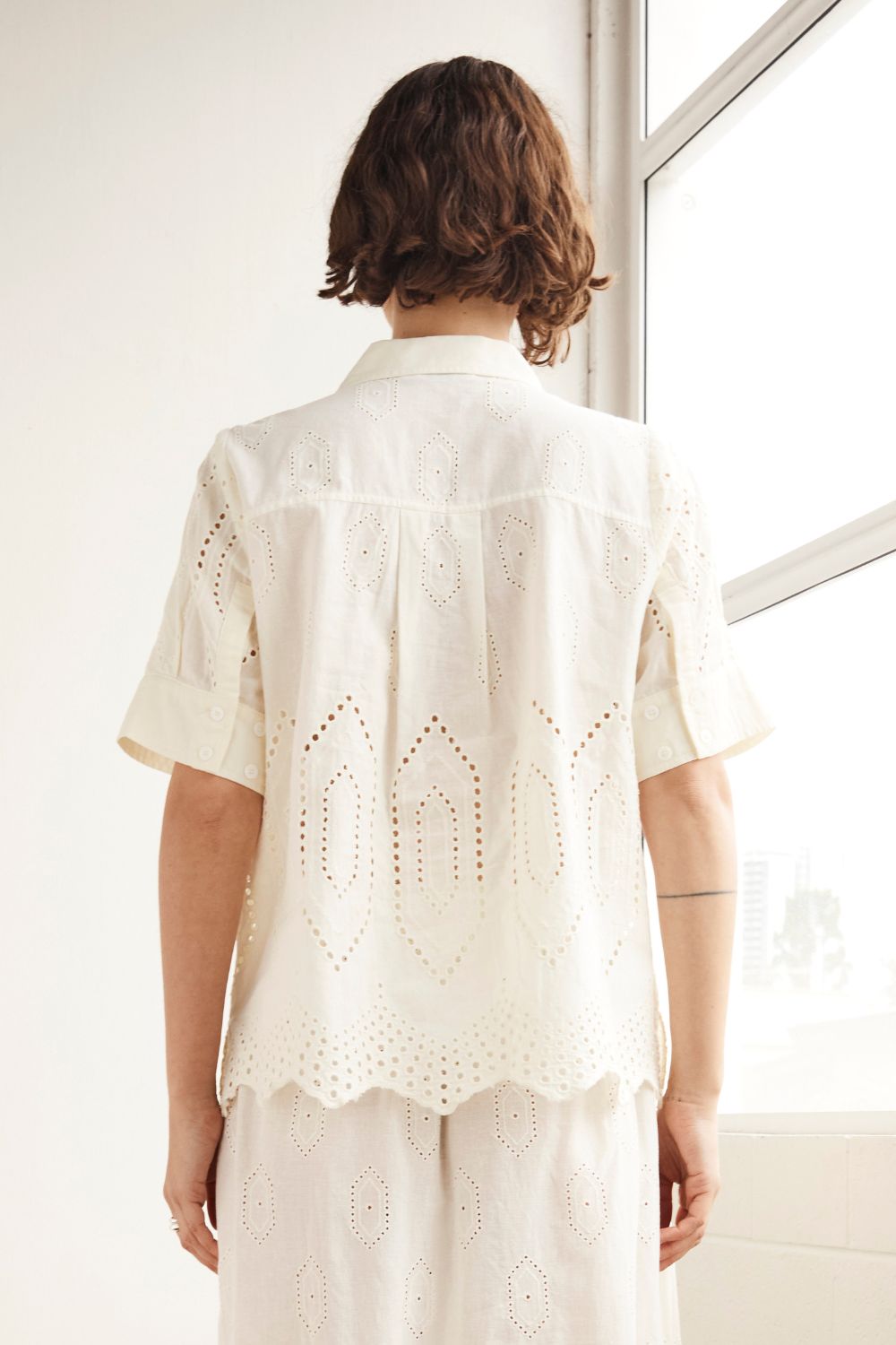 Pixel Top Cream Broderie
