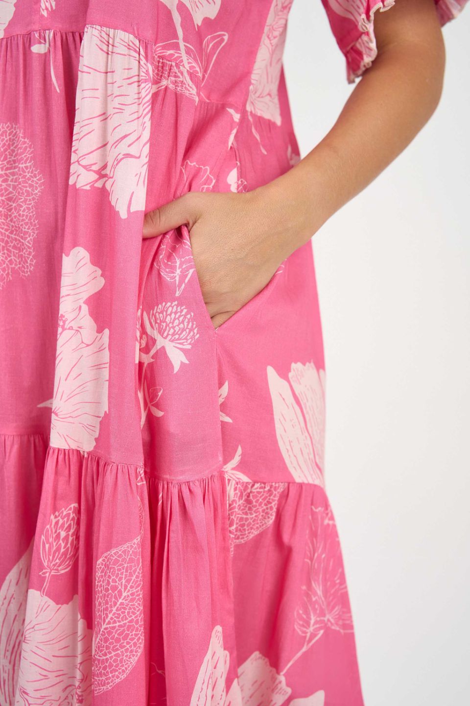 Amisha Short Sleeve Petal Print