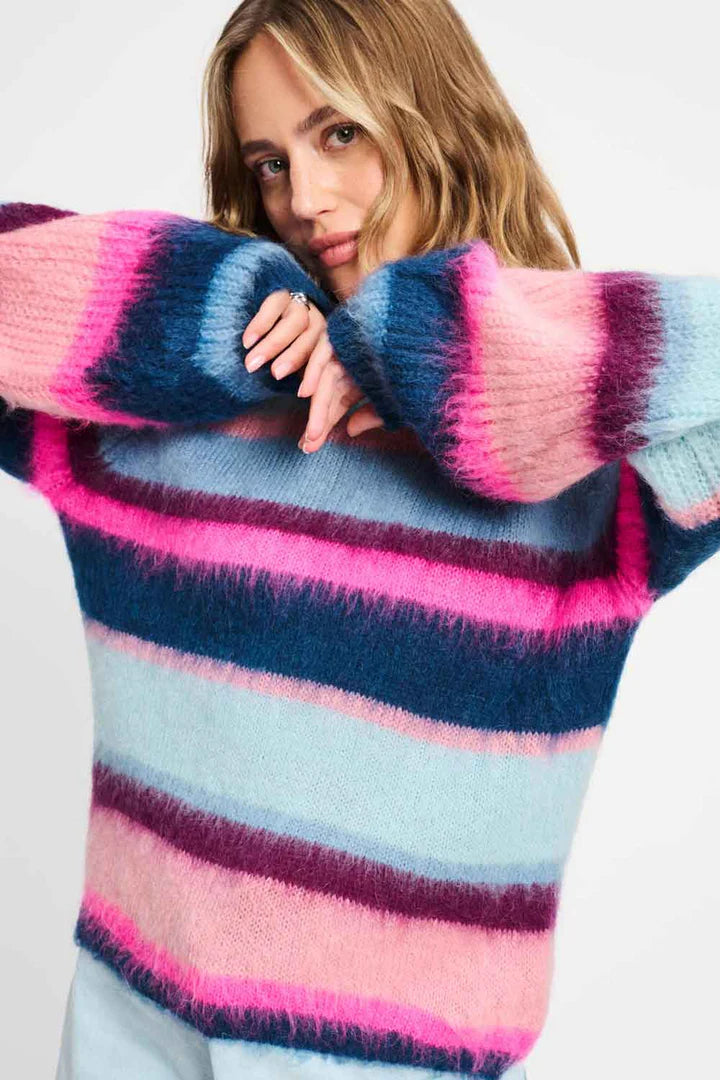 Brushed Stripes Blue Pullover