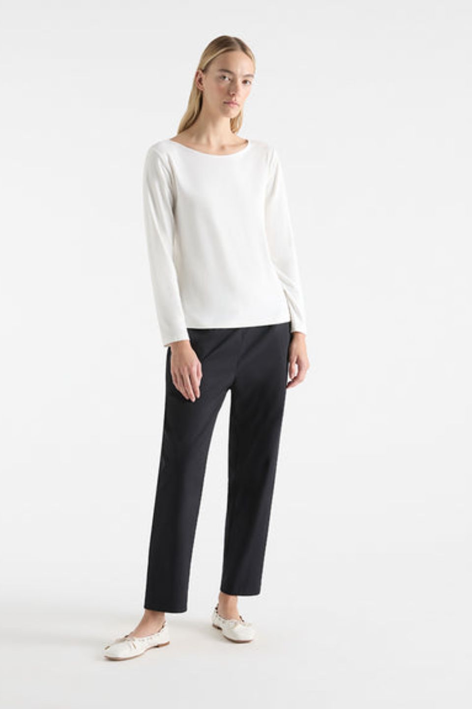 L/S Relaxed Boat Neck White