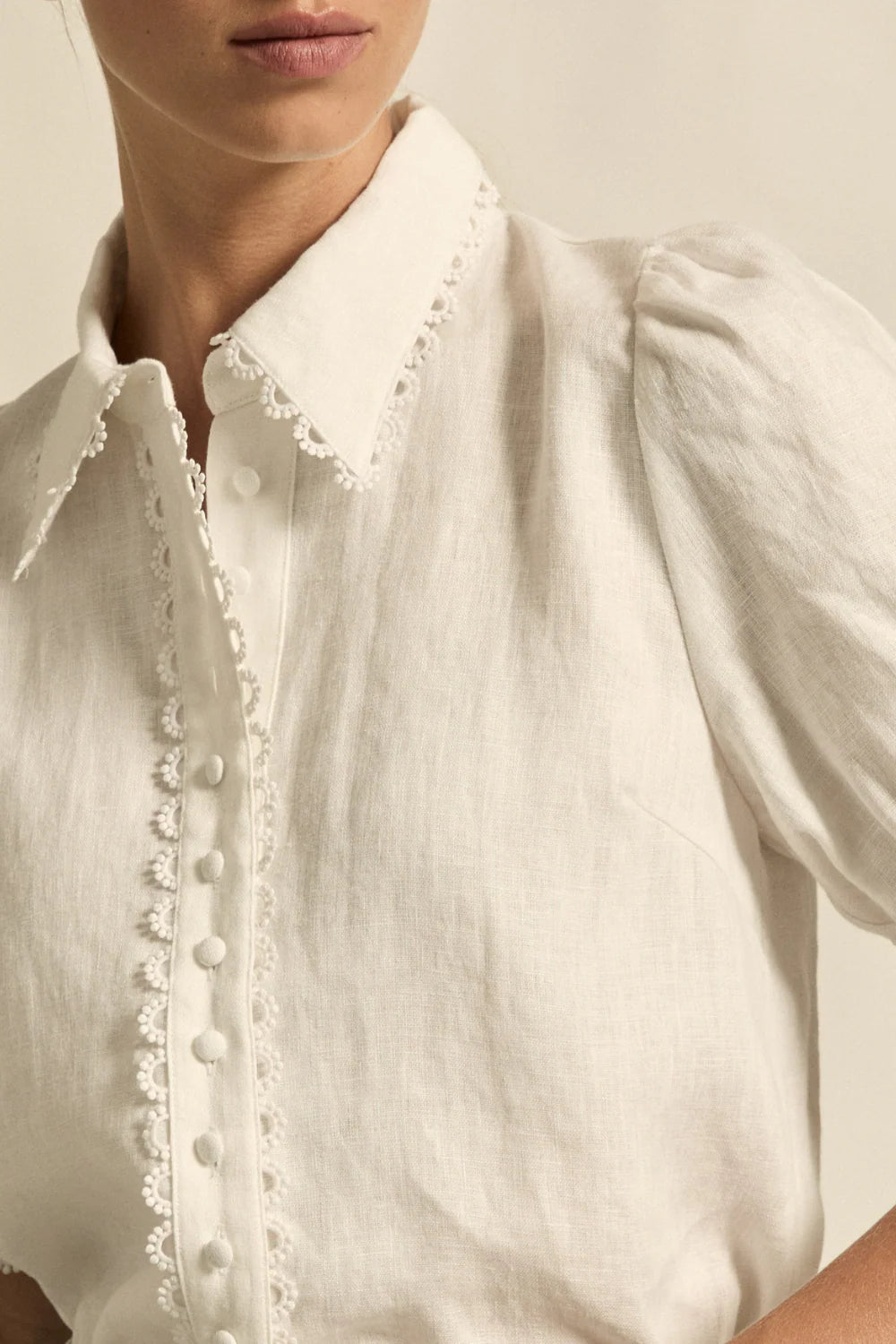 Tether Top Porcelain