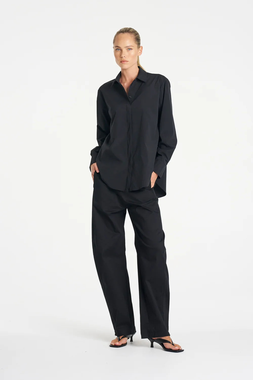Barrel Leg Pant Gravitene Black