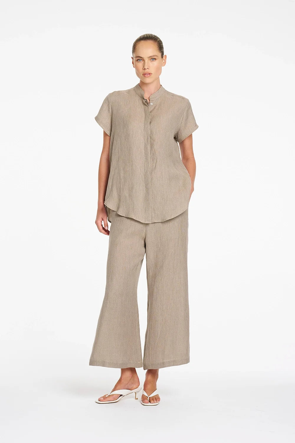 Stand Shirt Stucco