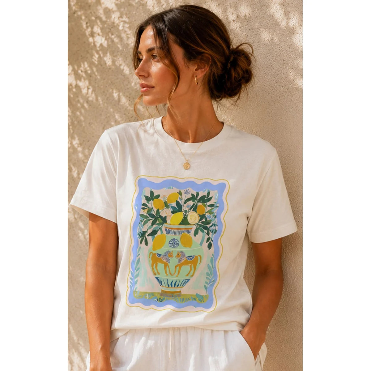T Shirt White Vase Lions And Lemons