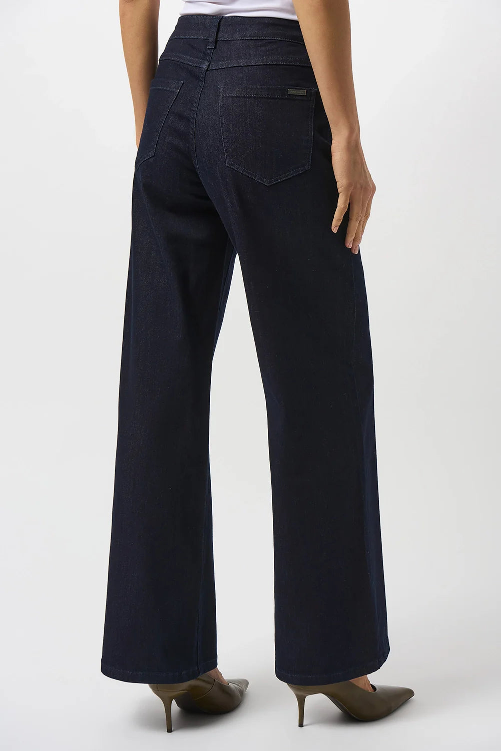 251968 Goldie Wide Leg Jean