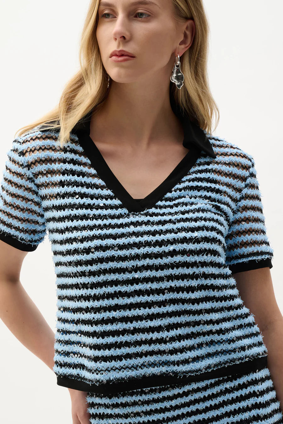 262147 LDS Top Blue/Black