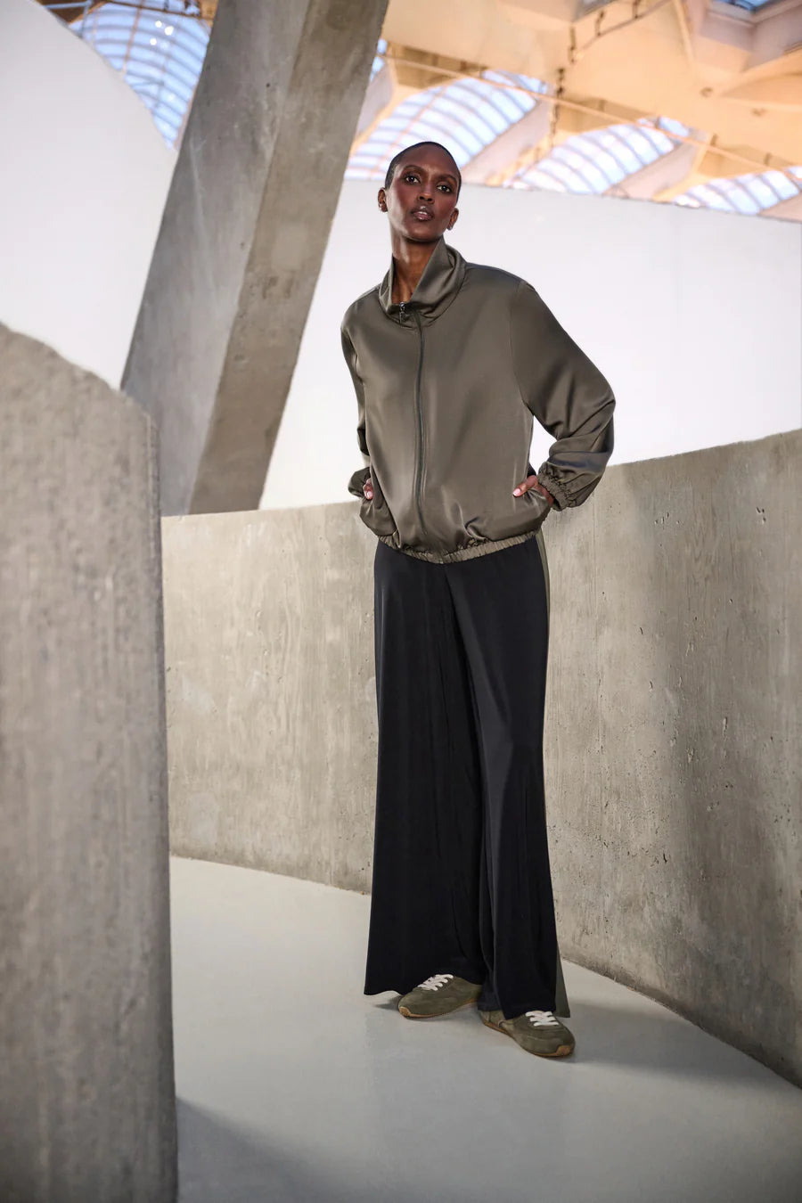 263607 Trousers Wide Leg Black/Avocado
