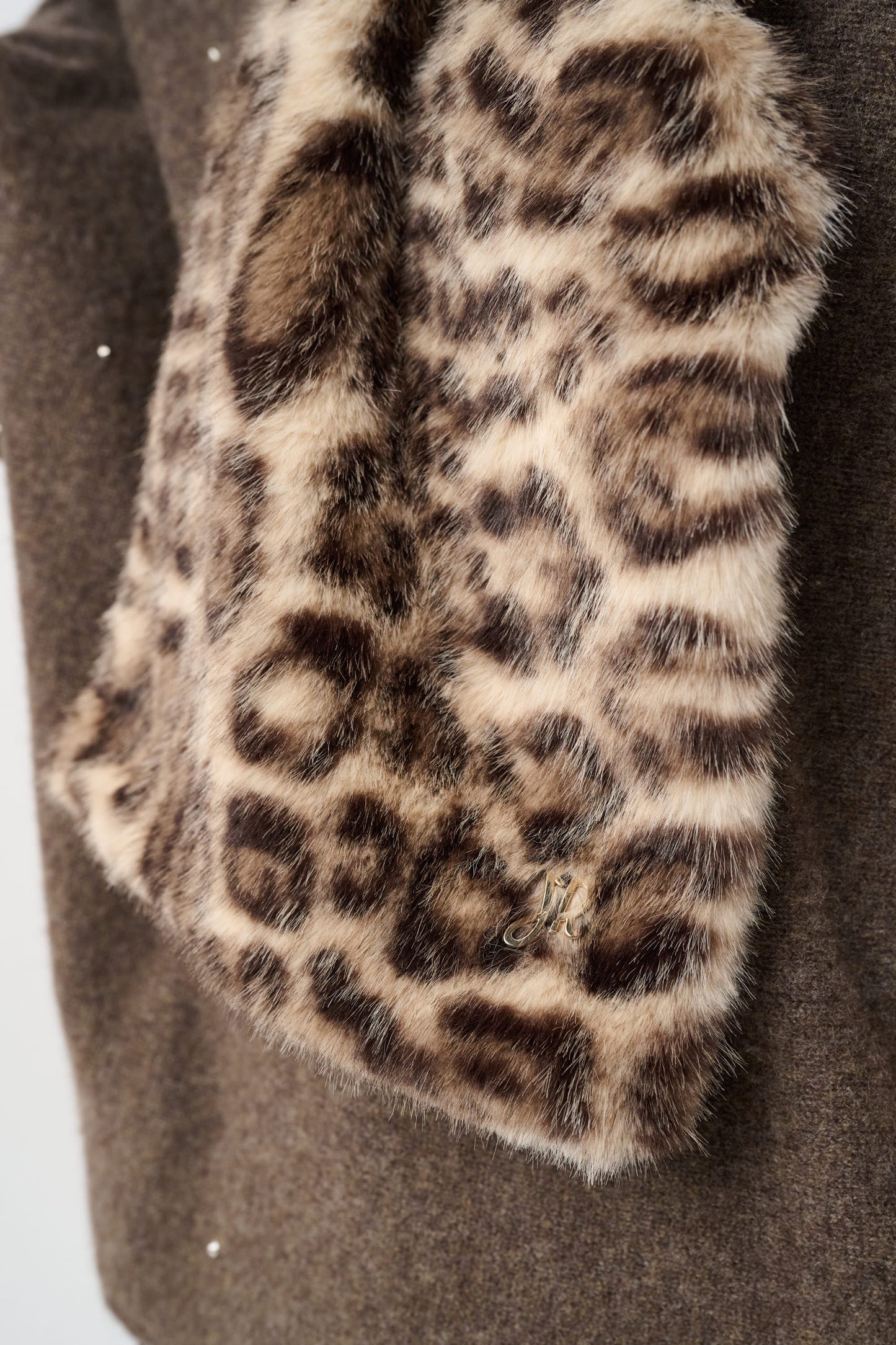 263976 Scarf Beige Multi