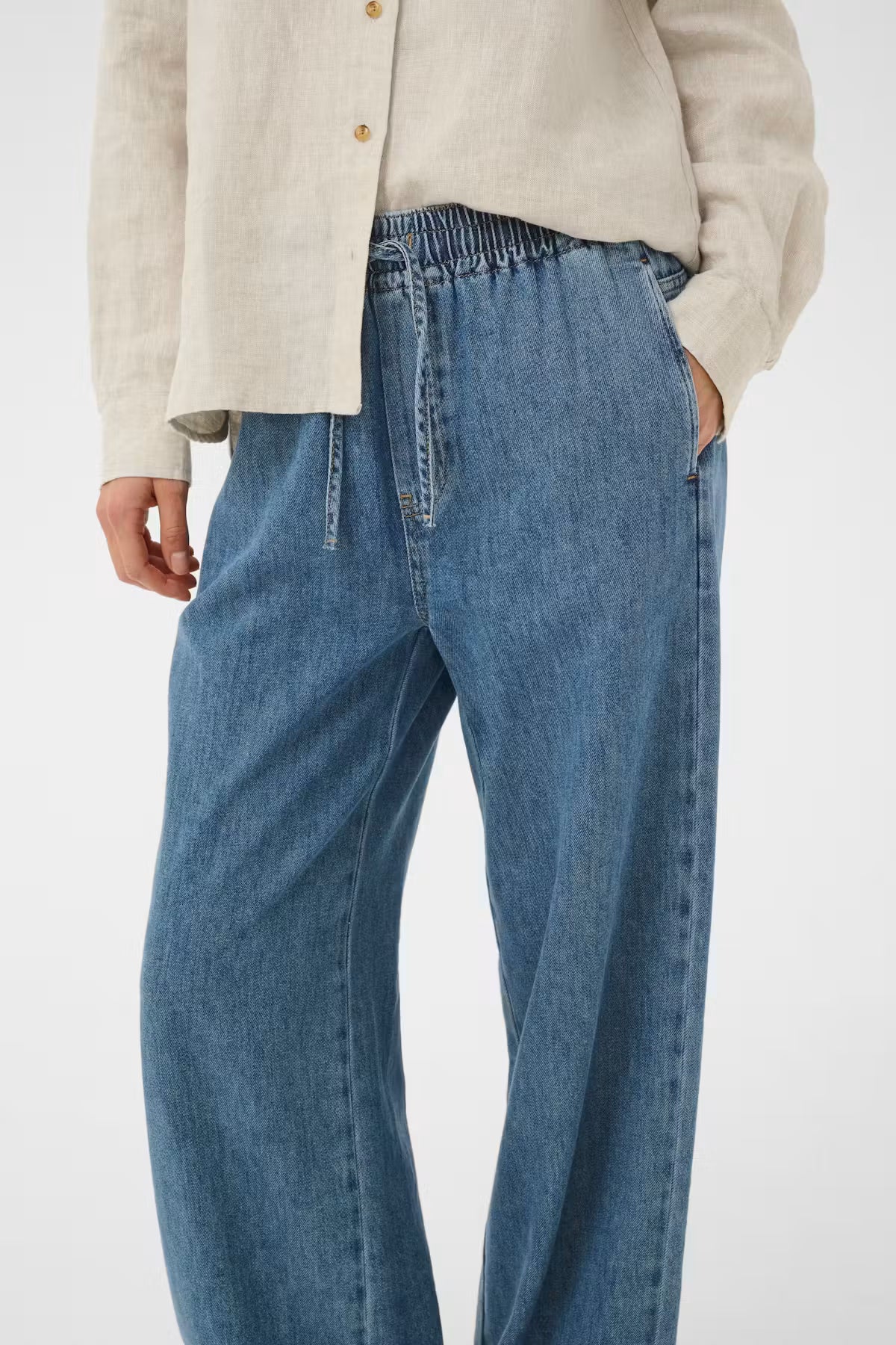 Sophina Pull On Pants