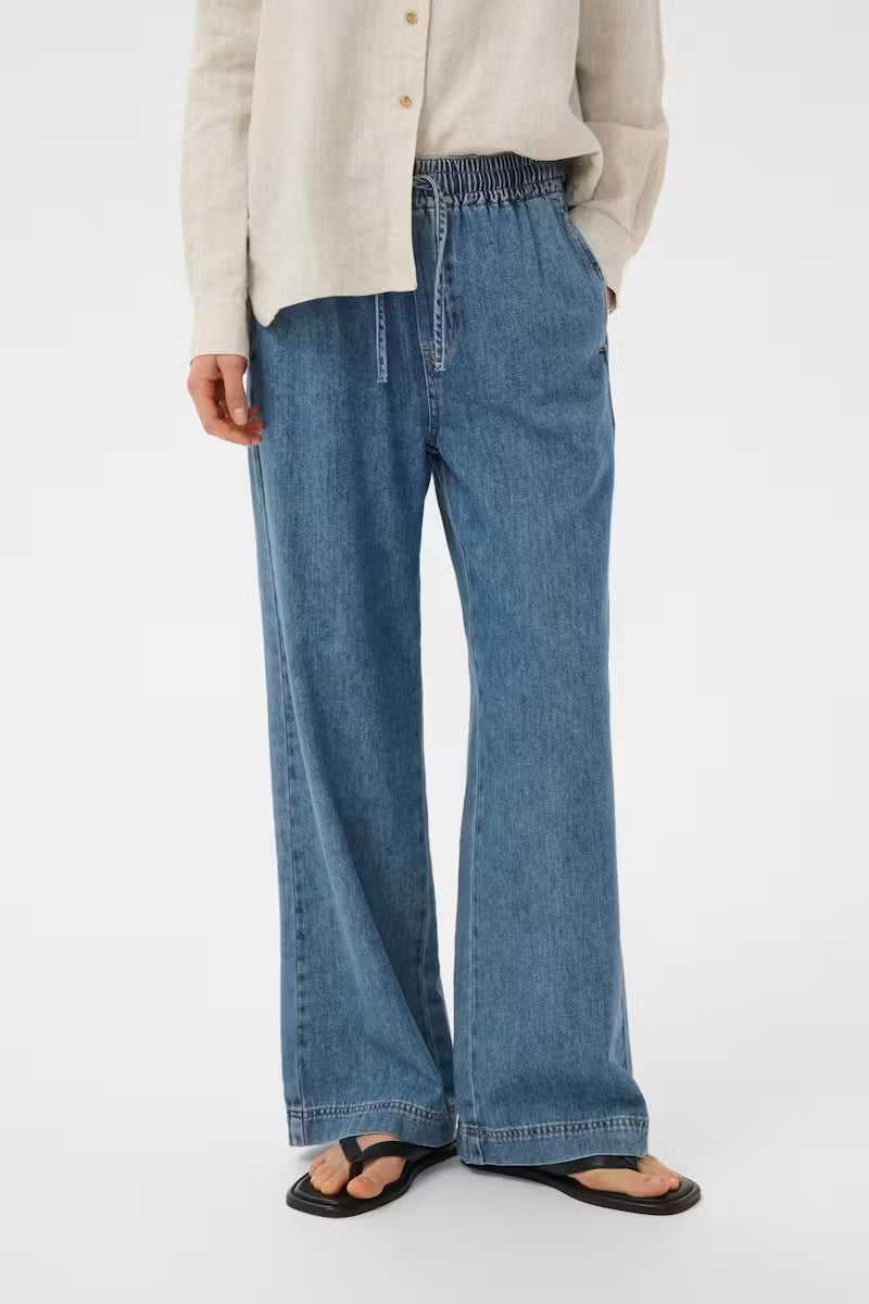 Sophina Pull On Pants