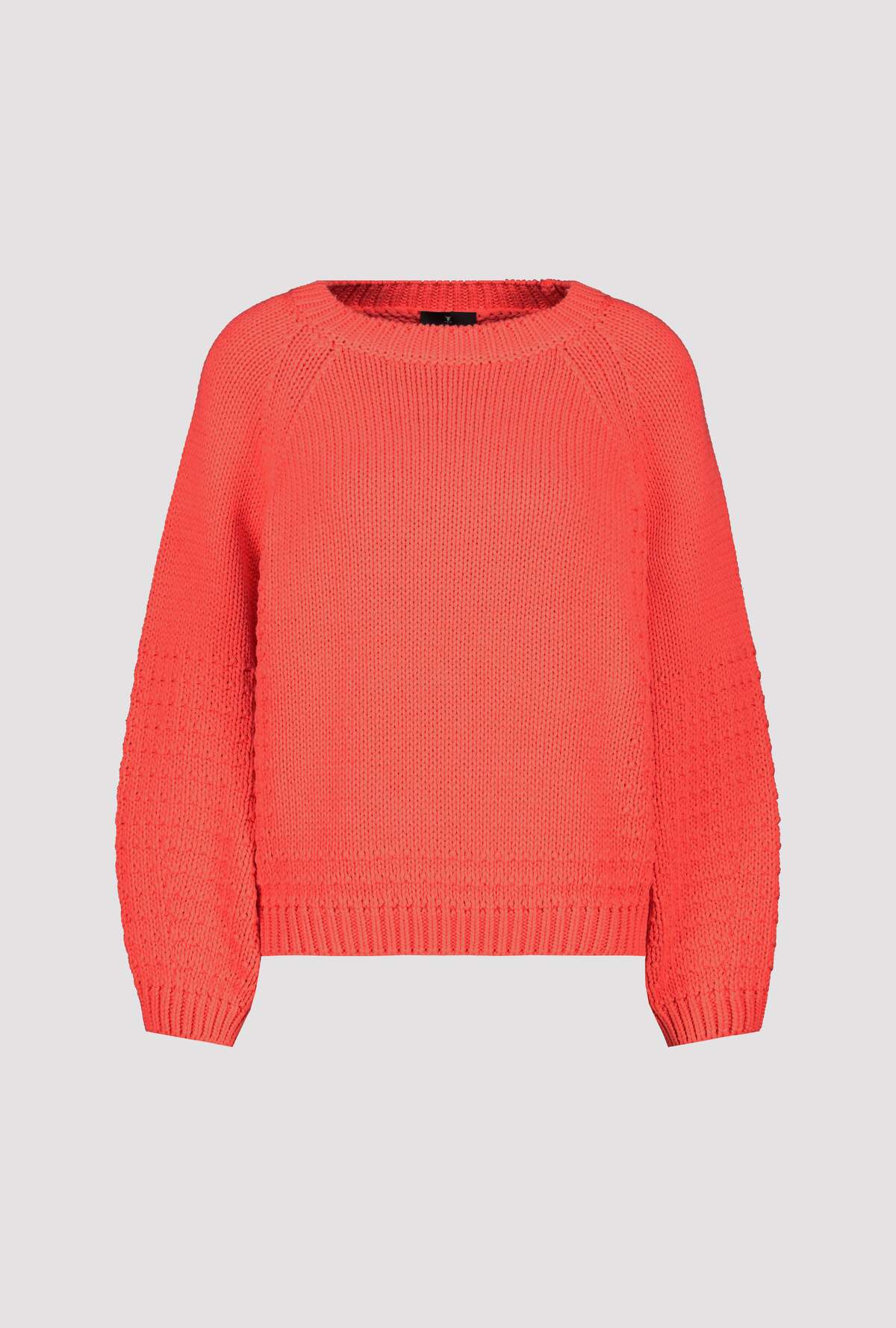 Round Neck Pullover Coral