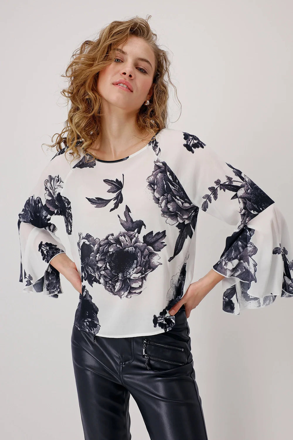 Blouse Floral Print Allover Blossom