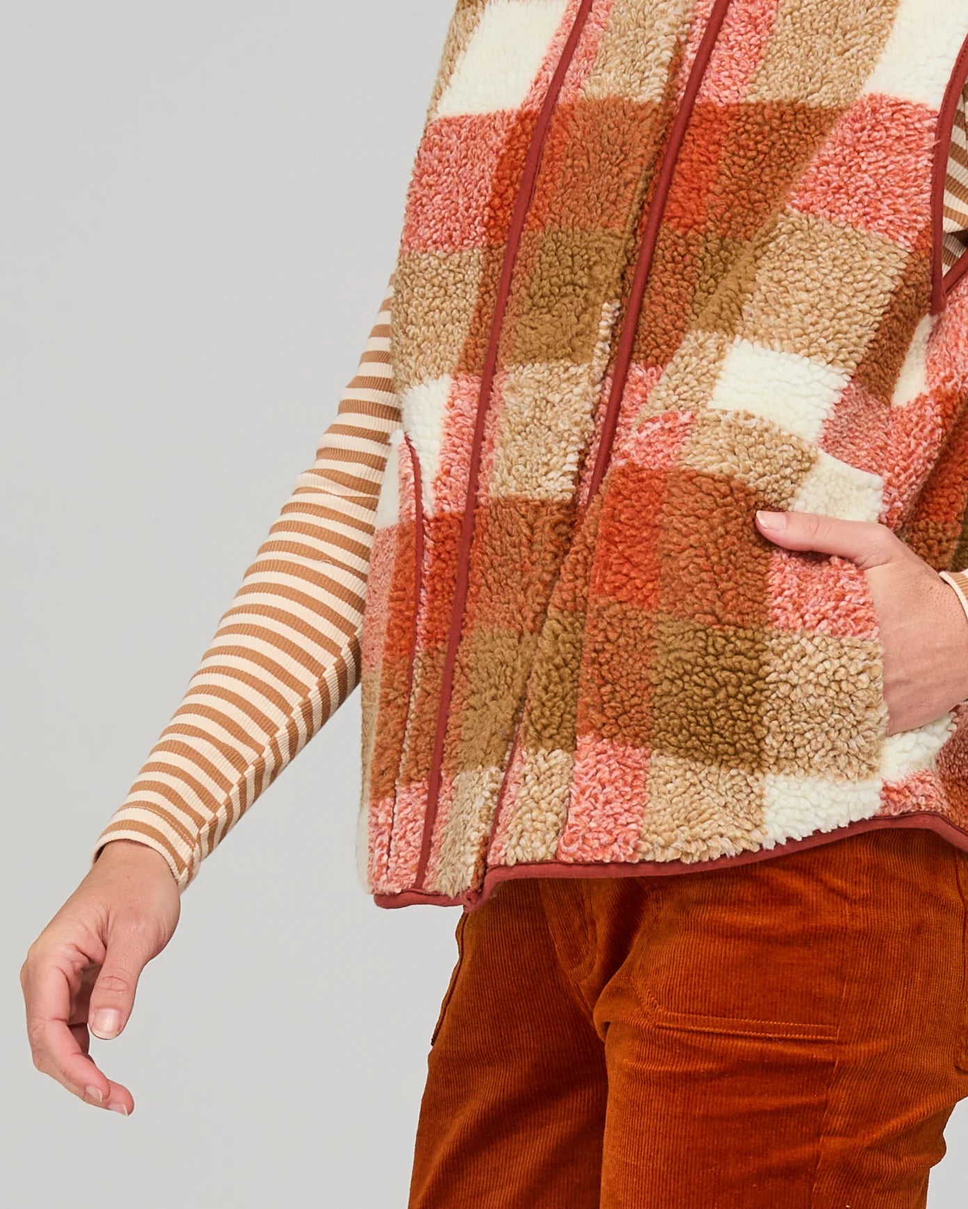 Alba Vest
