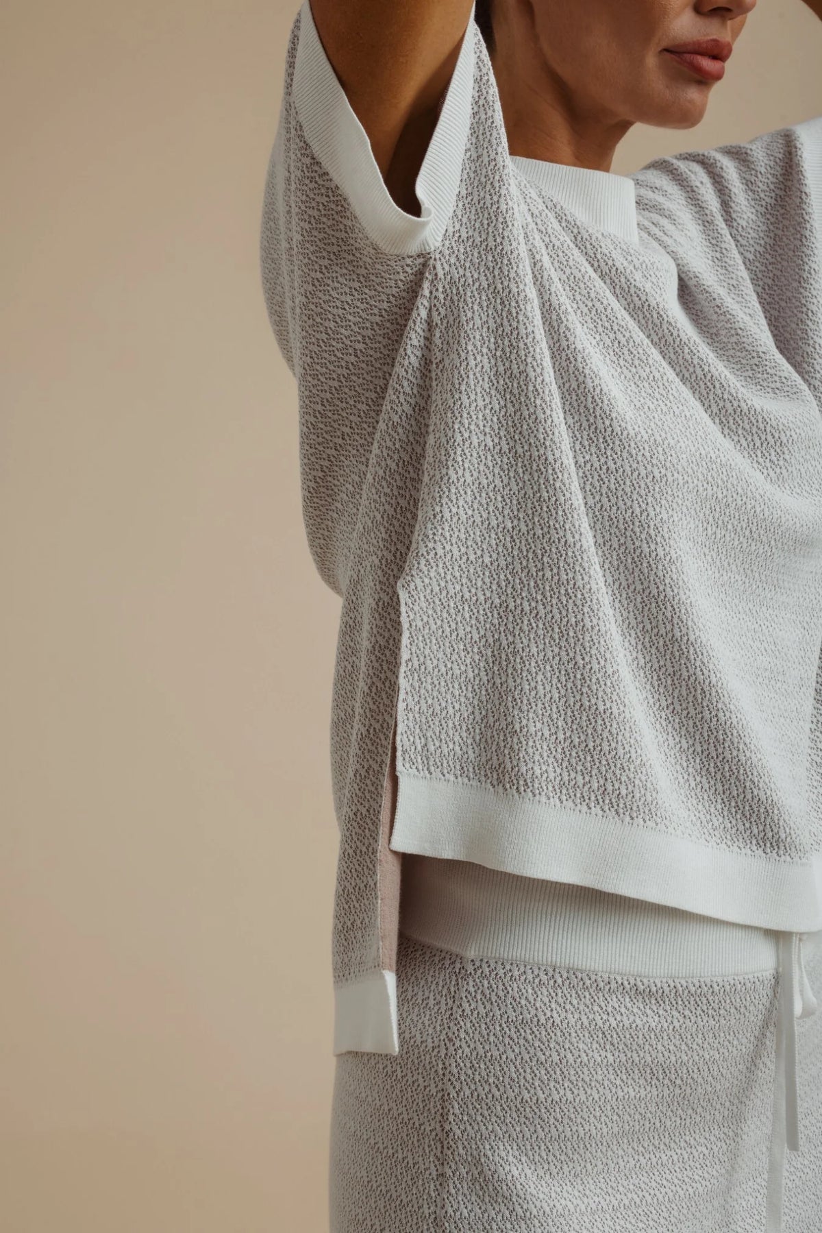 Crepe Knitted Tee Pullover Salt/Granite