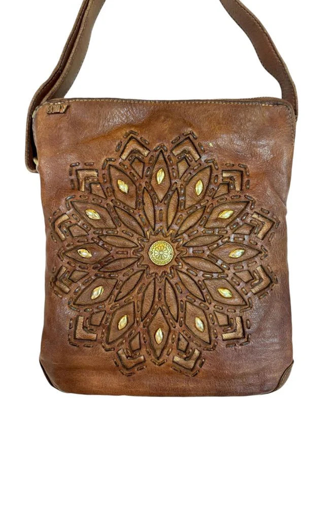 Kali Crossbody Oak