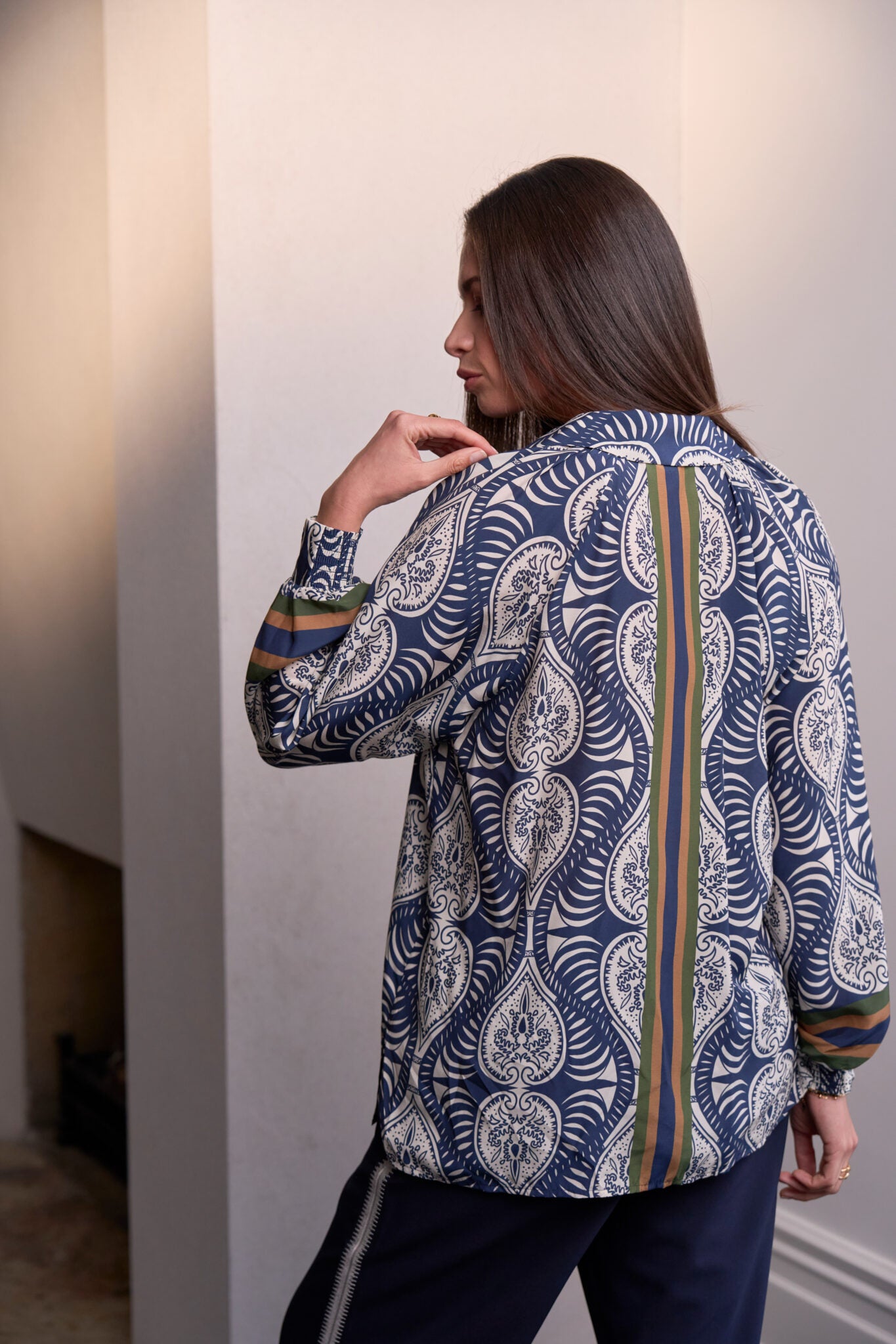 Opaline Top