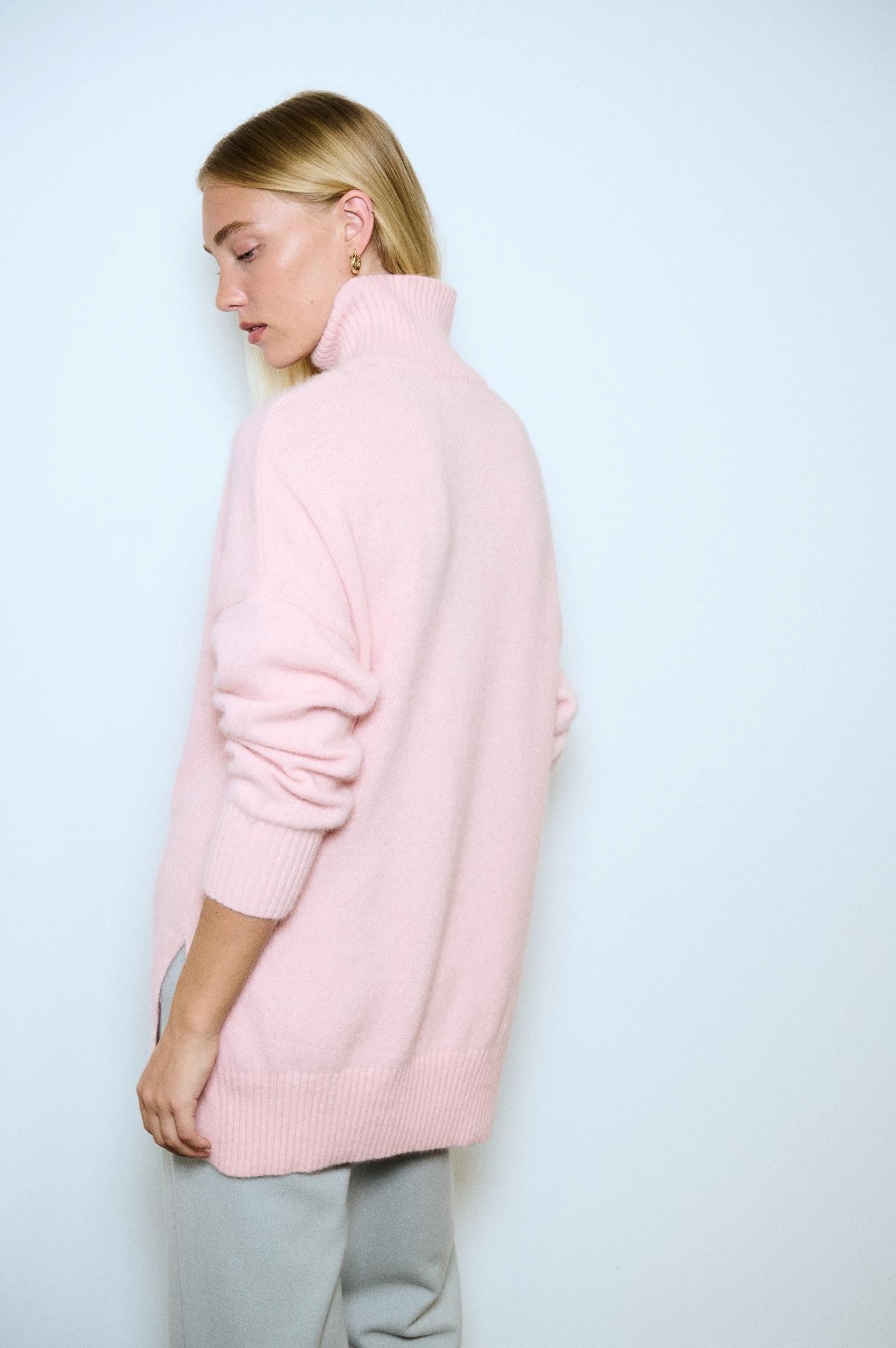 Turtle Neck Jumper