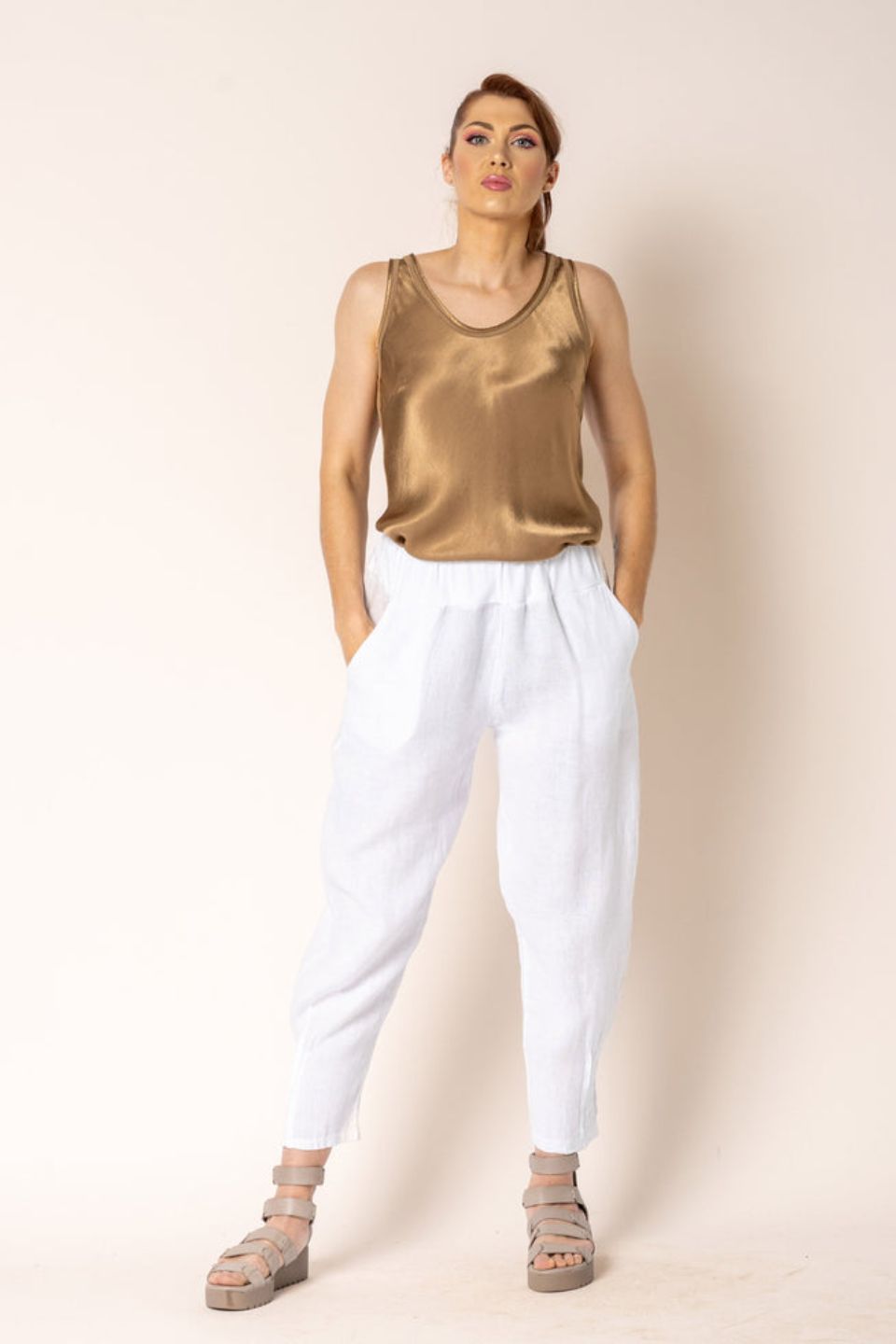 Daizy Linen Pants in White