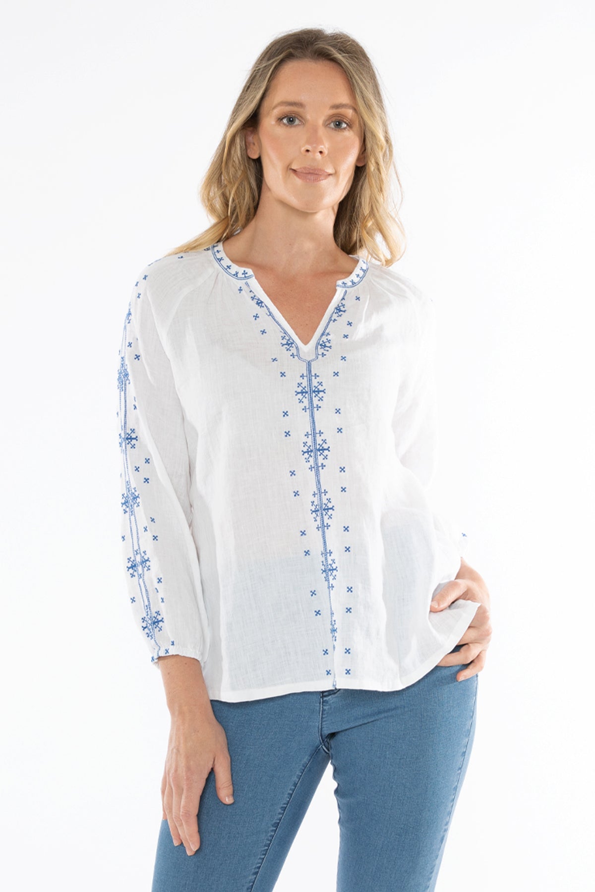 Embroidered Linen Top White/Blue