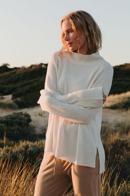 Heritage Mock Neck Pullover Vanilla