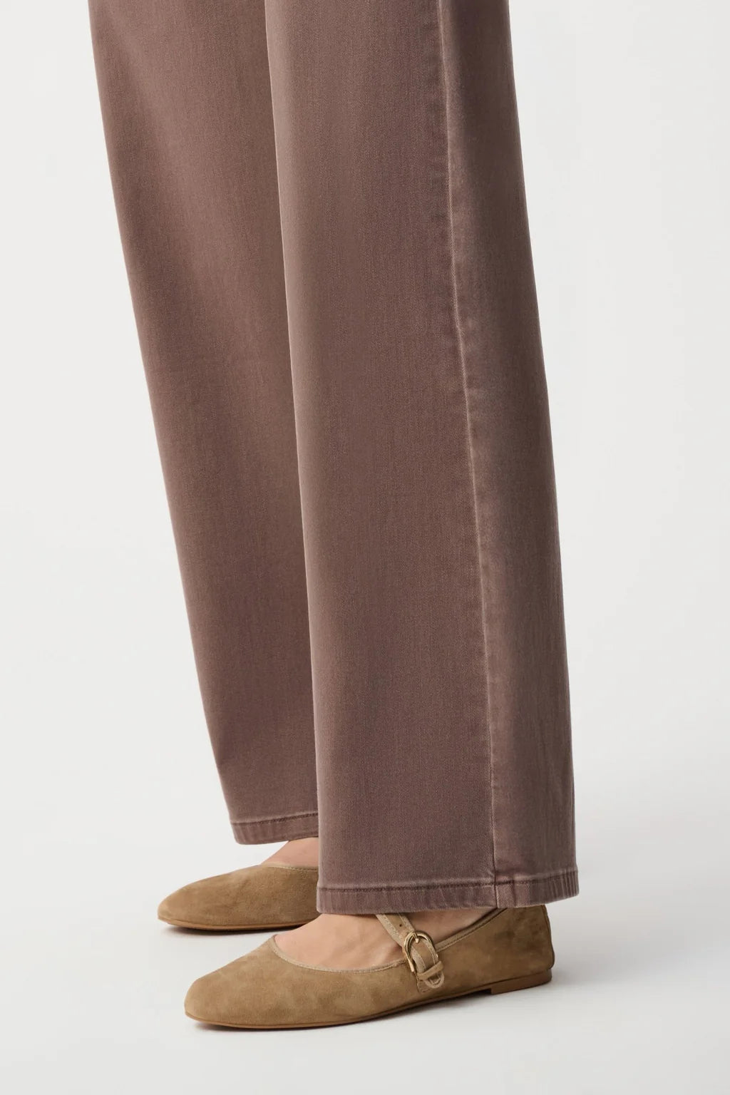 251968F26 Goldie Jean Mink
