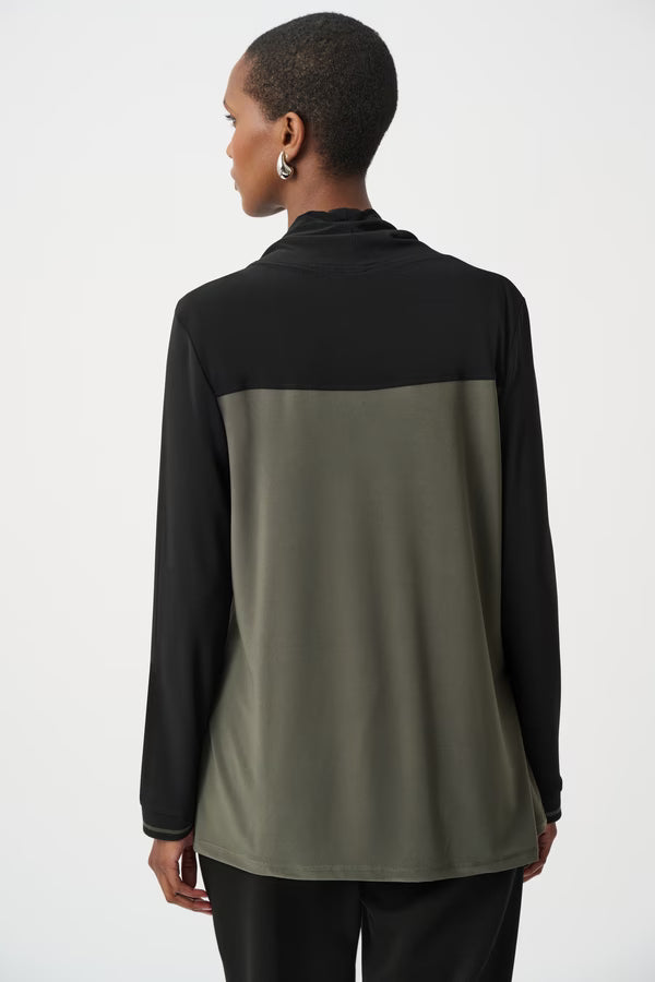 263618 Pullover Cow Neck
