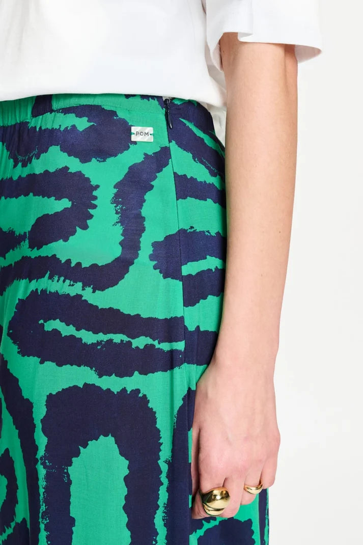 Skirt Waves Green