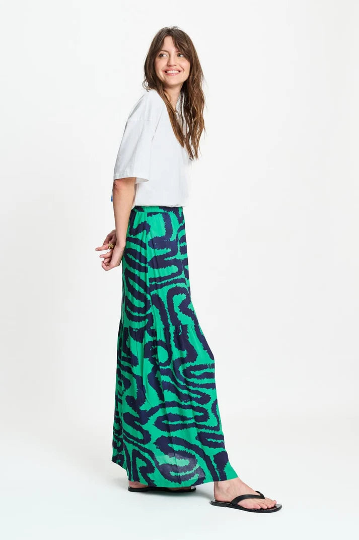 Skirt Waves Green