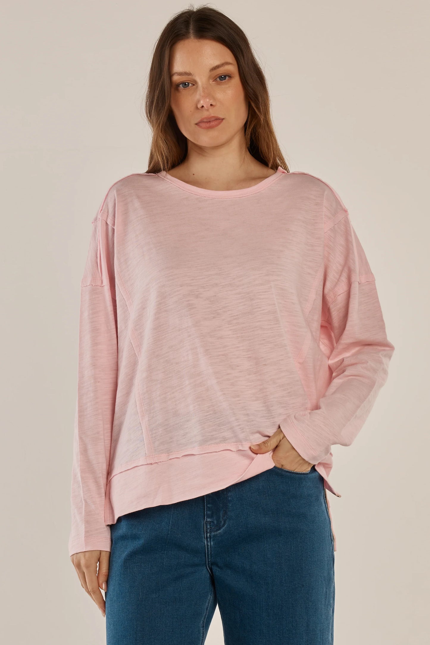 Beatris Tee